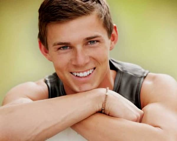 High School Senior Portraits: Athletic Senior